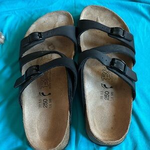 Women’s Birkenstock (Birki’s)